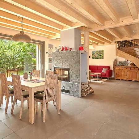 La Maison Des Coeurs Attignat-Oncin Экстерьер фото
